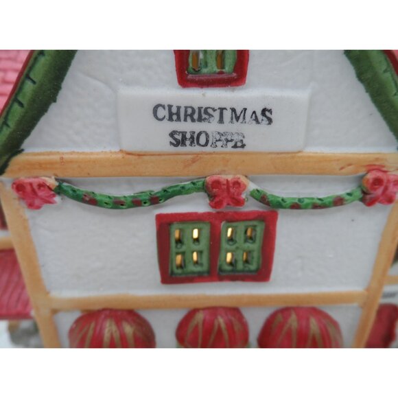 Dickensvale Christmas Shoppe Lighted House Lemax 1993 Christmas Village - Picture 8 of 12